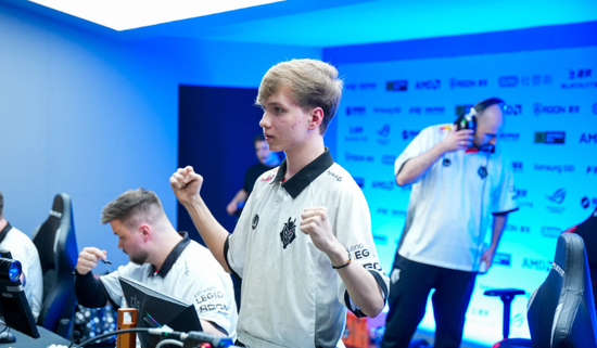 JDG败者群访：Missing直言虽然输了 但队伍正在变好